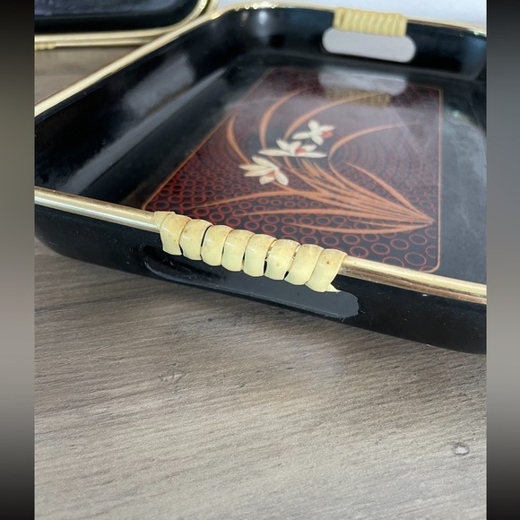 Vintage MCM Japanese Lacquer Ware Nesting Serving Trays - Picture 8 of 9